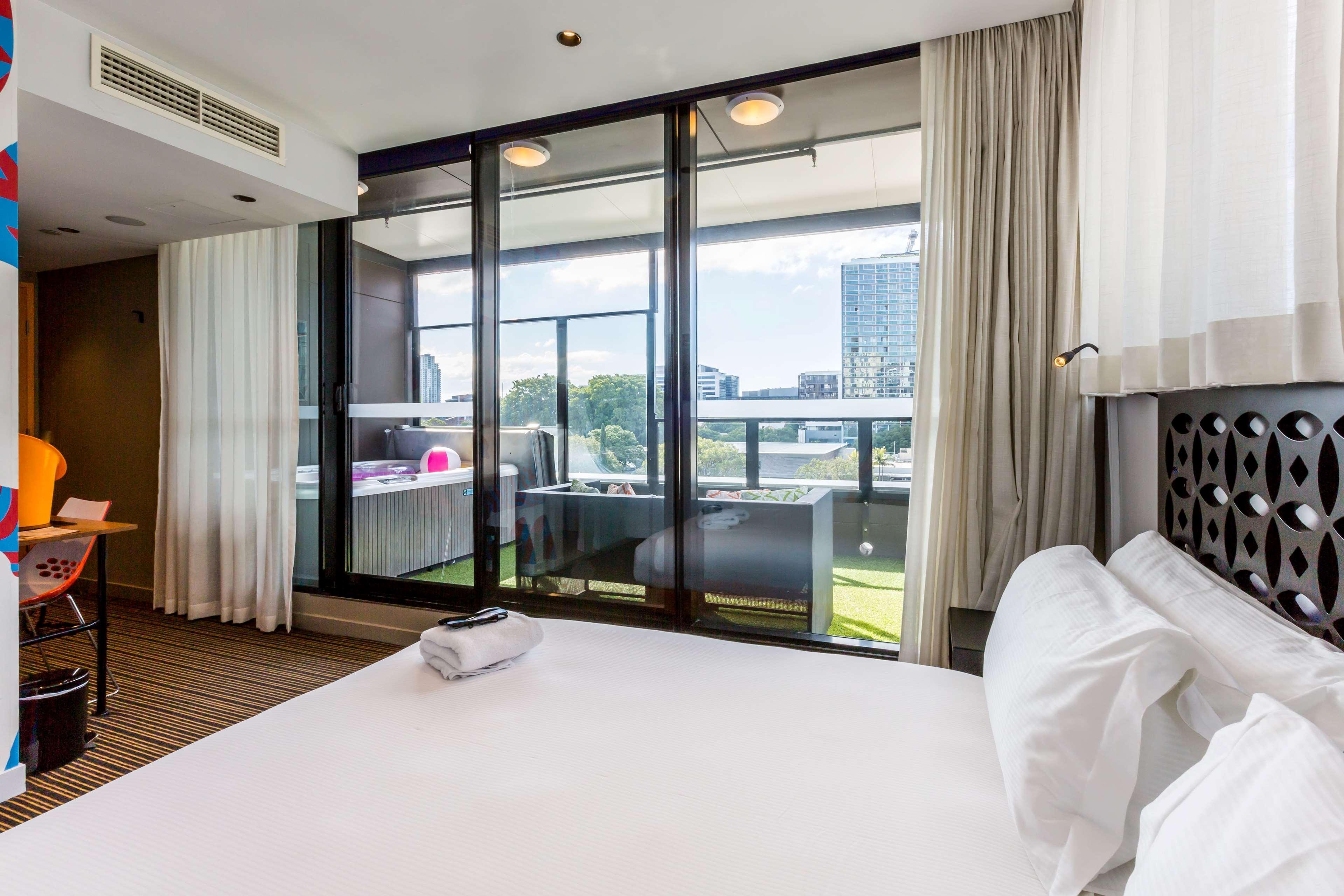 The Constance Fortitude Valley Brisbane Bagian luar foto